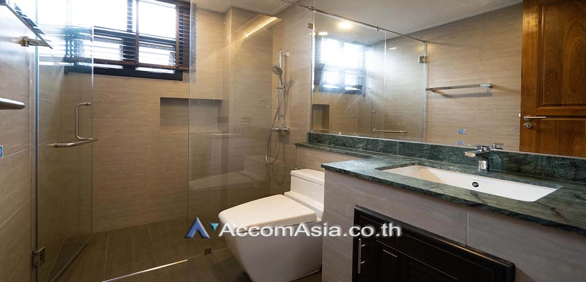 19  6 br House for rent and sale in Sukhumvit ,Bangkok BTS Phrom Phong AA28343