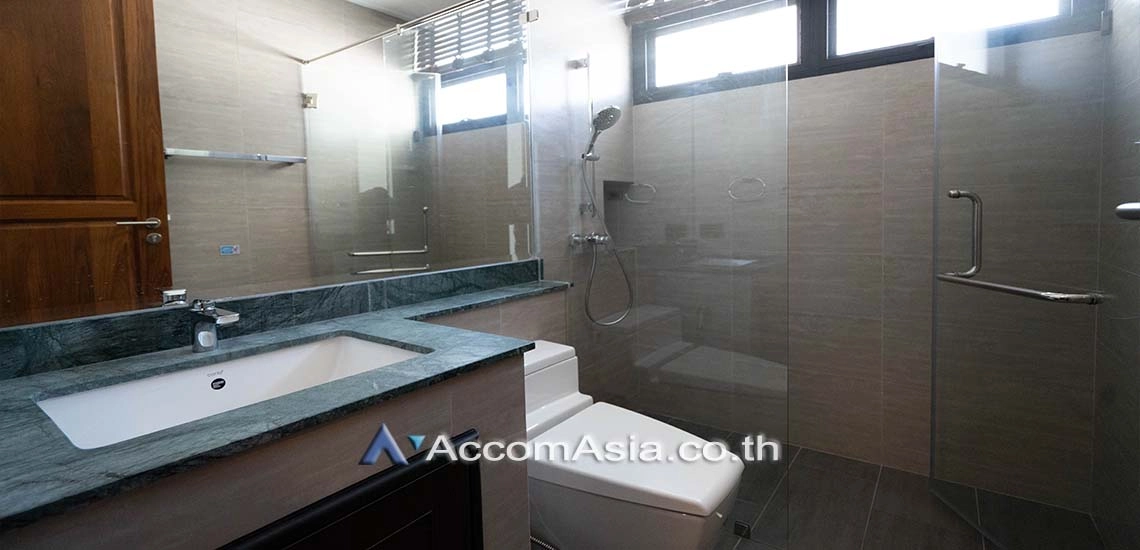 14  6 br House for rent and sale in Sukhumvit ,Bangkok BTS Phrom Phong AA28343