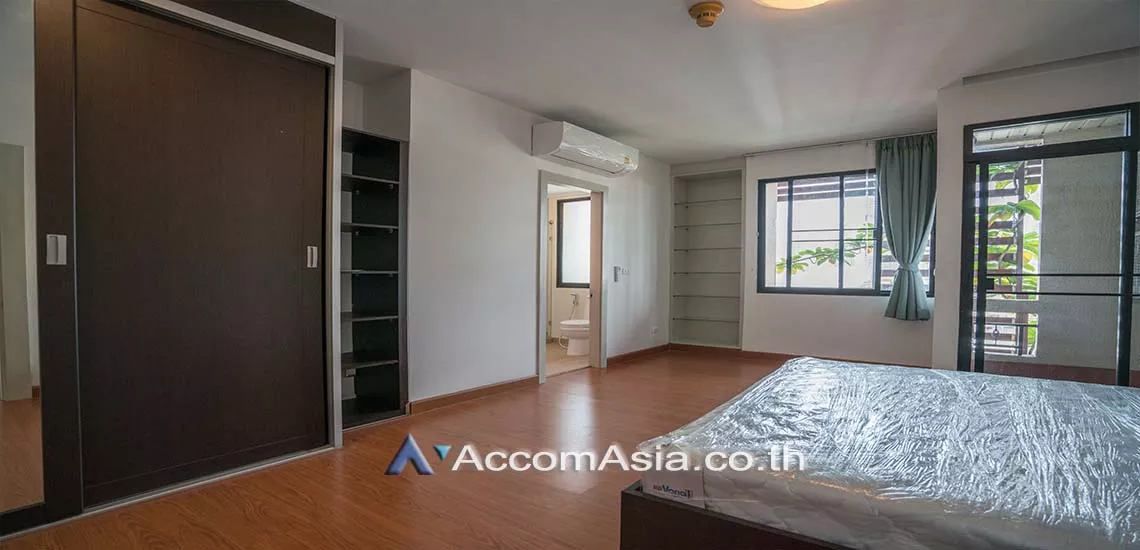 13  3 br Condominium For Rent in Sukhumvit ,Bangkok BTS Ekkamai at Cross Creek AA28350