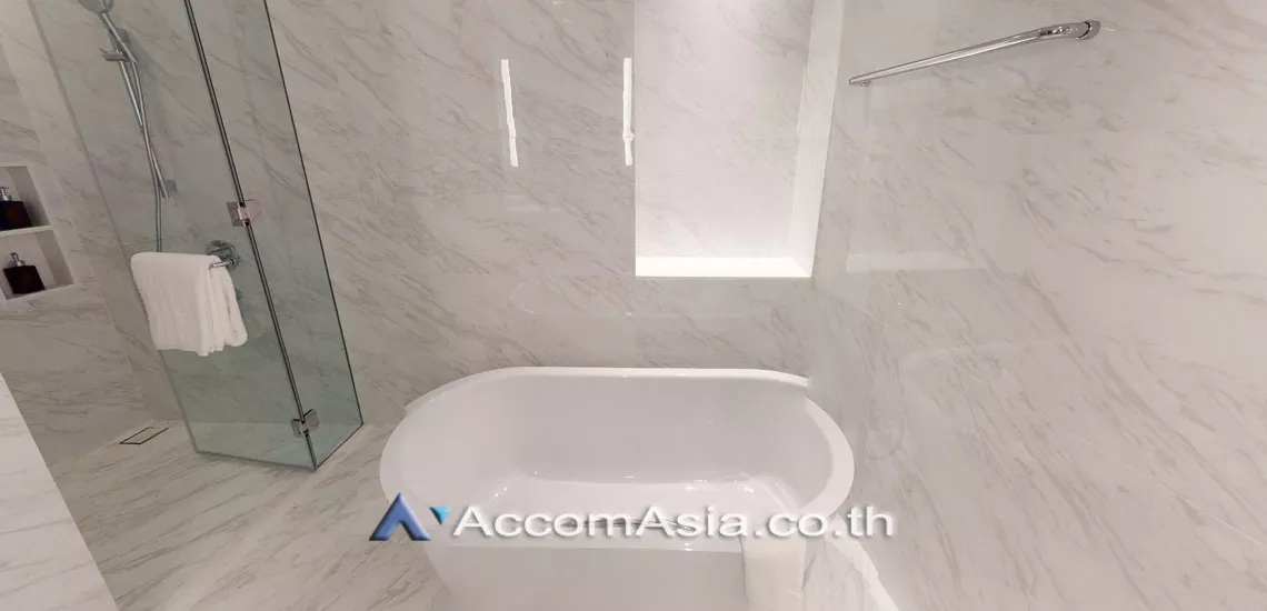 8  2 br Apartment For Rent in Ploenchit ,Bangkok BTS Ratchadamri at Unique Luxuary Residence AA28353