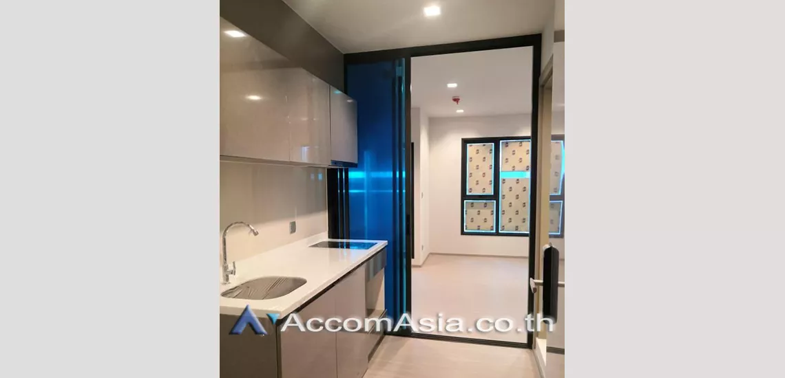 1  1 br Condominium For Sale in Phaholyothin ,Bangkok MRT Rama 9 at LIFE Asoke-Rama 9 AA28358