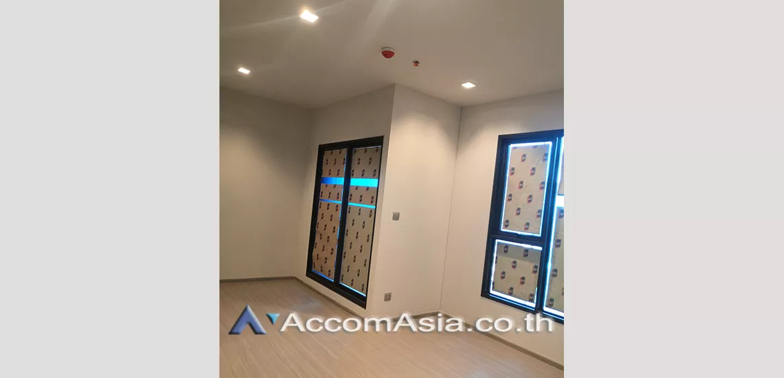 unit 1 Bedroom  Condominium For Sale in Phaholyothin, Bangkok  near MRT Rama 9 (AA28358)