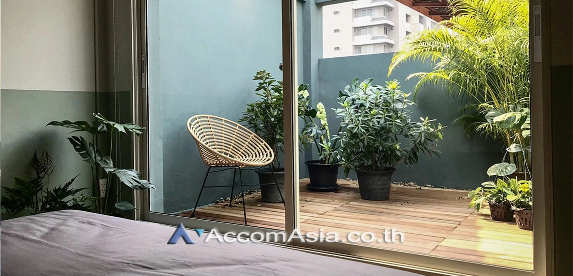 11  2 br Townhouse for rent and sale in Sukhumvit ,Bangkok BTS Thong Lo AA28373