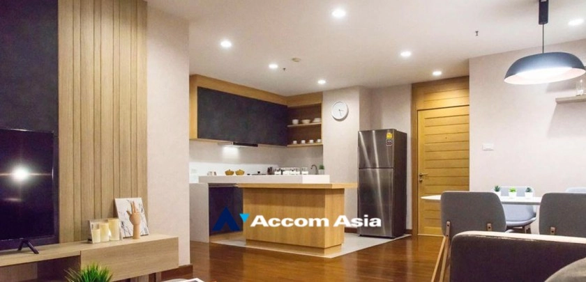 unit 2 Bedrooms  Condominium For Rent in Ploenchit, Bangkok  near BTS Ploenchit (AA28375)