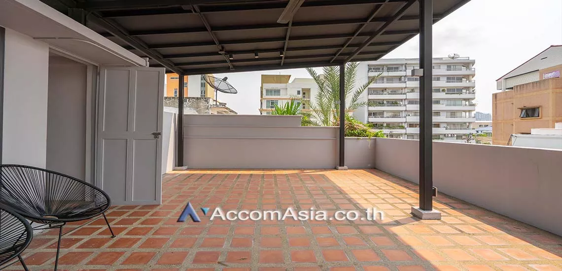 15  4 br Townhouse for rent and sale in sukhumvit ,Bangkok BTS Phra khanong AA28377