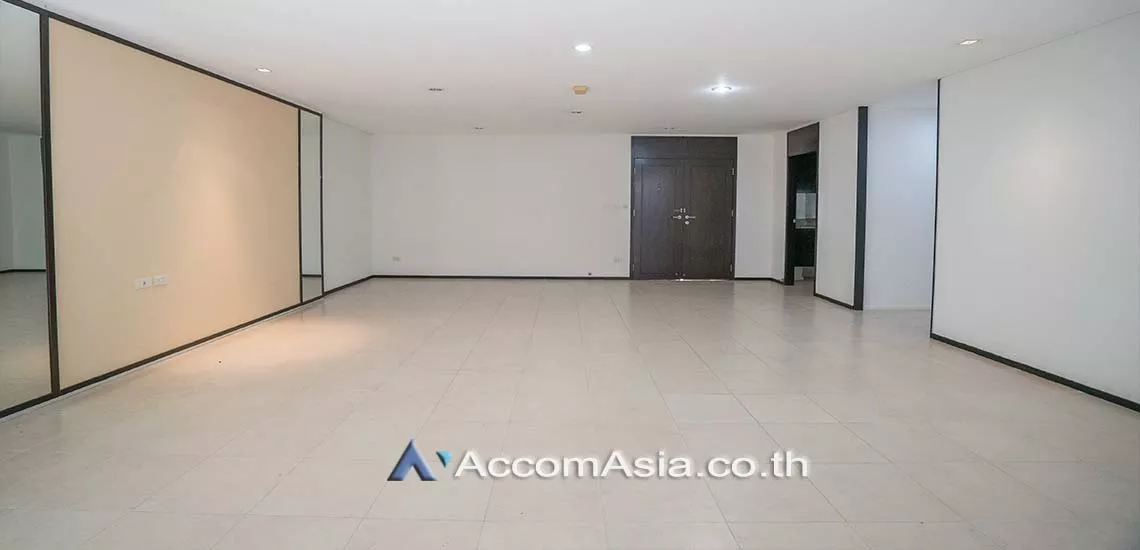 unitPet friendly |  2 Bedrooms  Apartment For Rent in Sukhumvit, Bangkok  near BTS Thong Lo (AA28379)