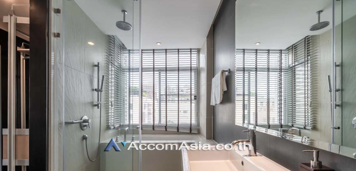 unitPet friendly |  3 Bedrooms  Apartment For Rent & Sale in Sukhumvit, Bangkok  near BTS Thong Lo (AA28386)