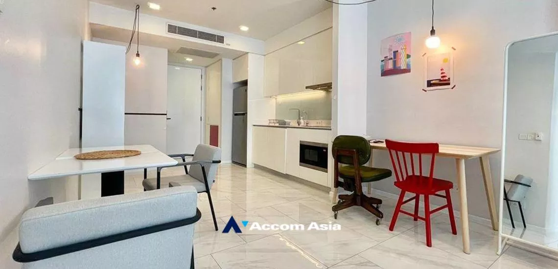 unit 2 Bedrooms  Condominium For Rent & Sale in Sukhumvit, Bangkok  near BTS Nana (AA28398)