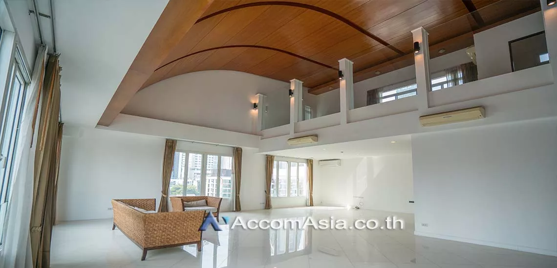 Duplex Condo, Penthouse |  4 Bedrooms  Apartment For Rent in Sukhumvit, Bangkok  near BTS Asok - MRT Sukhumvit (AA28401)