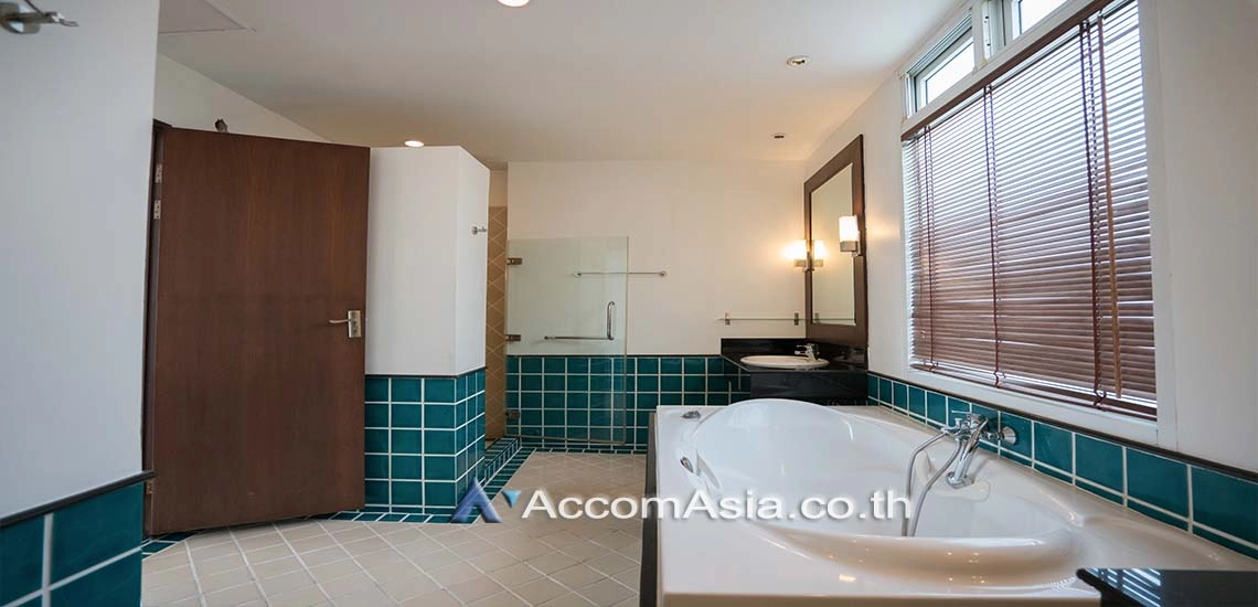 11  4 br Apartment for rent and sale in Sukhumvit ,Bangkok BTS Asok - MRT Sukhumvit at Privacy of Living AA28401