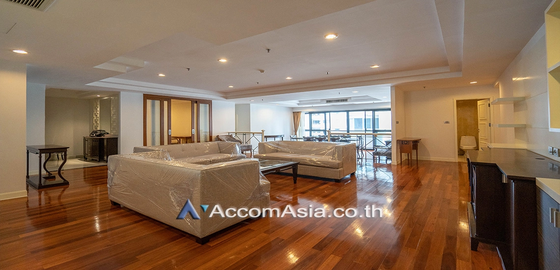 unit 3 Bedrooms  Apartment For Rent in Sukhumvit, Bangkok  near BTS Thong Lo (AA28402)