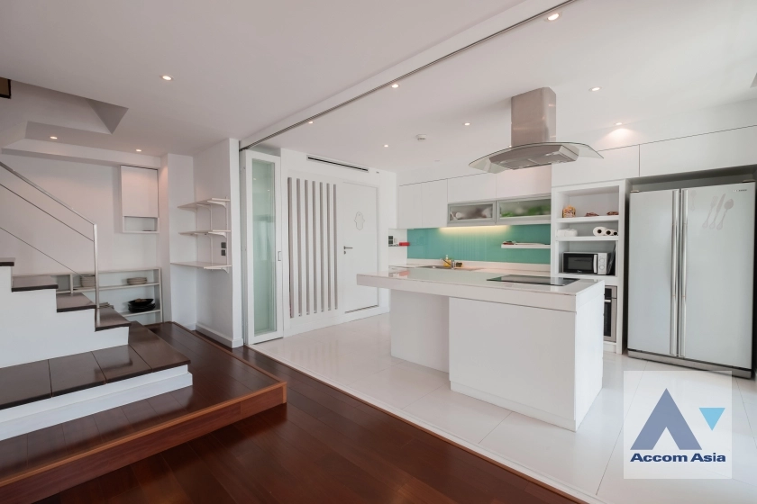  1  3 br Condominium for rent and sale in Sukhumvit ,Bangkok MRT Queen Sirikit National Convention Center at Monterey Place AA28408