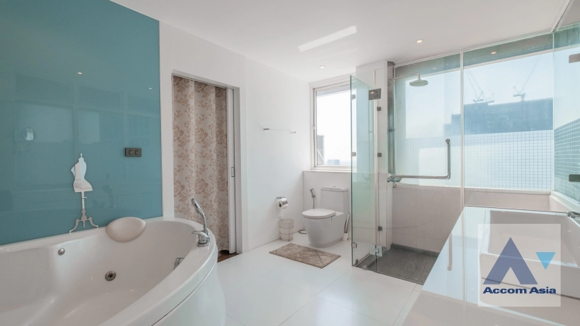 21  3 br Condominium for rent and sale in Sukhumvit ,Bangkok MRT Queen Sirikit National Convention Center at Monterey Place AA28408