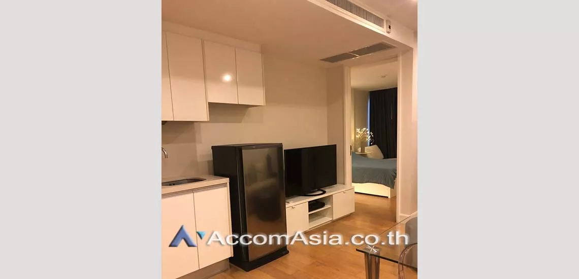  1  1 br Condominium For Sale in Silom ,Bangkok BTS Chong Nonsi at Collezio Sathorn Pipat AA28409