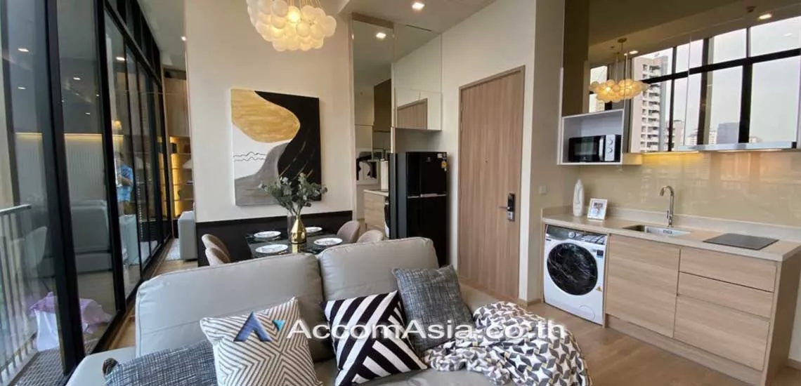 unit 2 Bedrooms  Condominium For Rent in Sukhumvit, Bangkok  near BTS Phrom Phong (AA28415)
