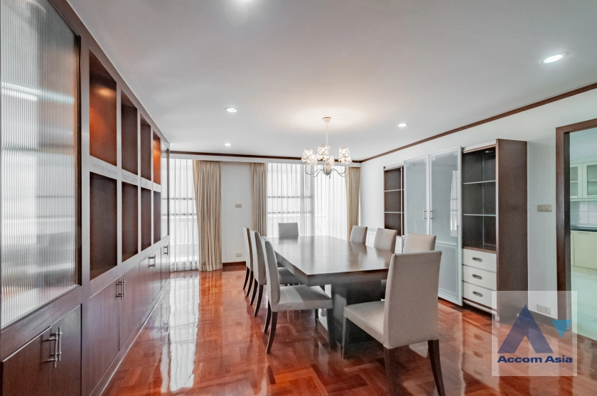 5  3 br Apartment For Rent in Sukhumvit ,Bangkok BTS Phrom Phong at Family Size Residence Starting at 280 Sqm AA28421