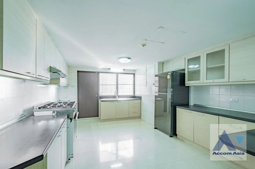 6  3 br Apartment For Rent in Sukhumvit ,Bangkok BTS Phrom Phong at Family Size Residence Starting at 280 Sqm AA28421