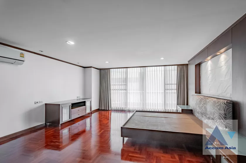 9  3 br Apartment For Rent in Sukhumvit ,Bangkok BTS Phrom Phong at Family Size Desirable AA28421