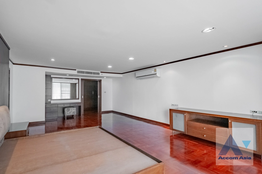 10  3 br Apartment For Rent in Sukhumvit ,Bangkok BTS Phrom Phong at Family Size Residence Starting at 280 Sqm AA28421