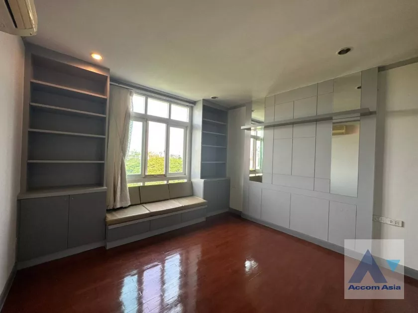 5  3 br Condominium For Rent in Sathorn ,Bangkok MRT Lumphini at Baan Siri Yenakat AA28427