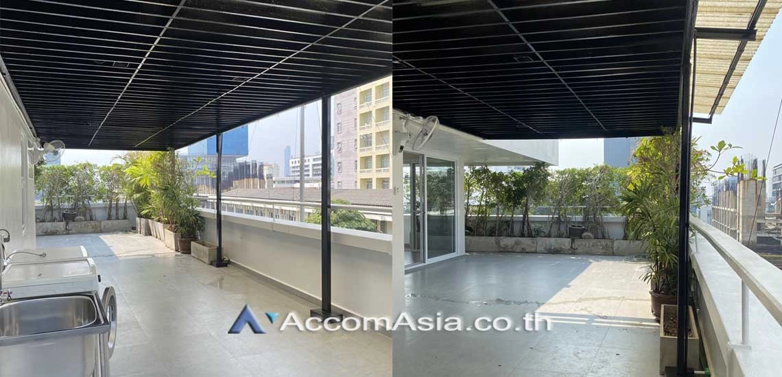 5  4 br Apartment For Rent in Sathorn ,Bangkok BTS Chong Nonsi at Cozy Low-Rise Apartment in a Premium Compound AA28452