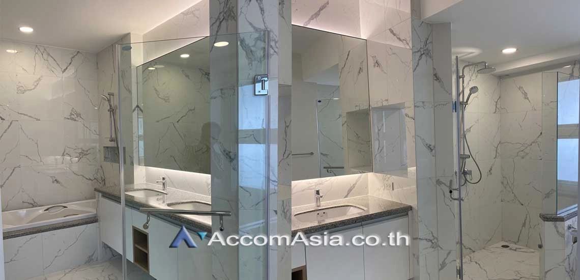8  4 br Apartment For Rent in Sathorn ,Bangkok BTS Chong Nonsi at Cozy Low-Rise Apartment in a Premium Compound AA28452