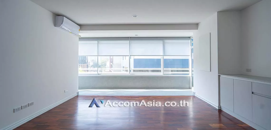 Penthouse |  4 Bedrooms  Apartment For Rent in Sukhumvit, Bangkok  near BTS Thong Lo (AA28453)