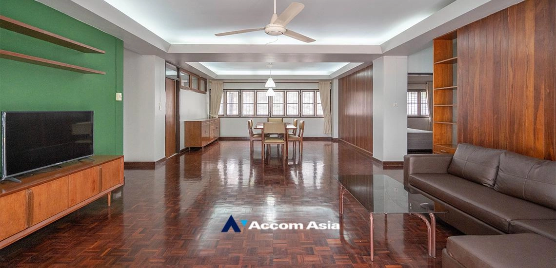  1  3 br Apartment For Rent in Sukhumvit ,Bangkok BTS Nana - MRT Sukhumvit at The classic traditional AA28457