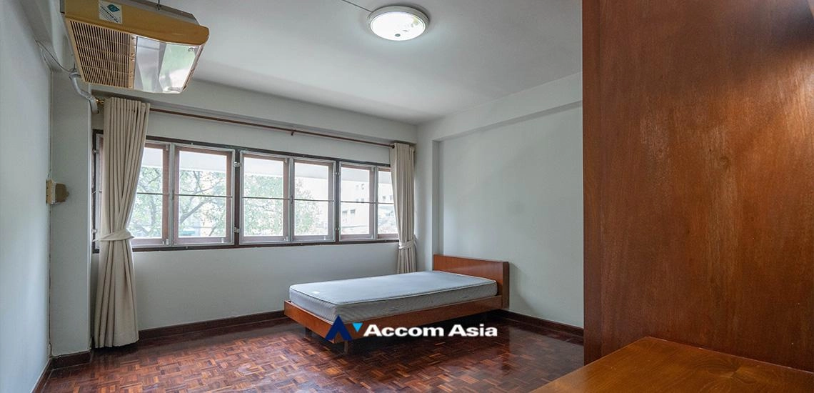 7  3 br Apartment For Rent in Sukhumvit ,Bangkok BTS Nana - MRT Sukhumvit at The classic traditional AA28457