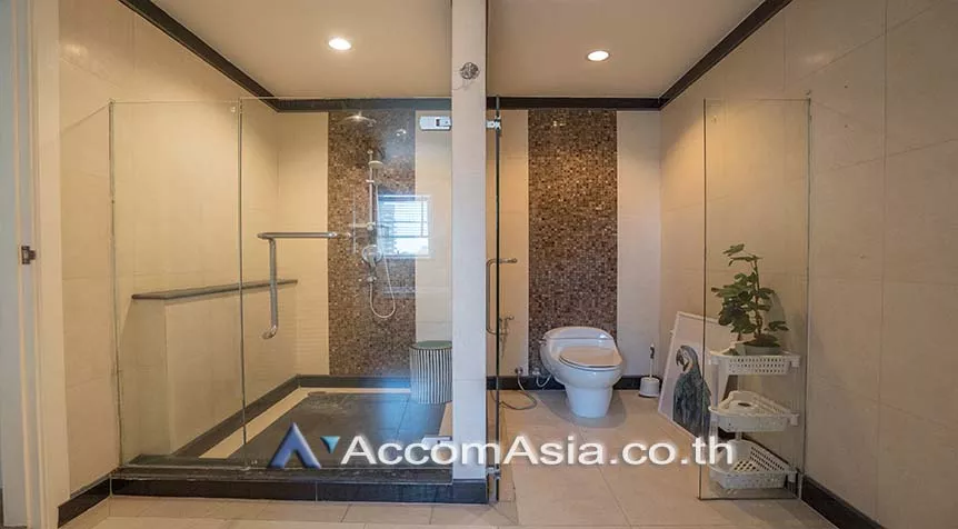 18  4 br Condominium for rent and sale in Sukhumvit ,Bangkok BTS Ekkamai at Baan Ananda AA28534