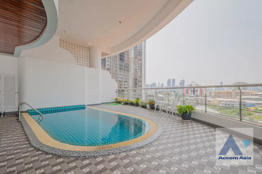 Huge Terrace, Private Swimming Pool, Duplex Condo |  3 Bedrooms  Condominium For Rent in Sukhumvit, Bangkok  near BTS Phrom Phong (24308)