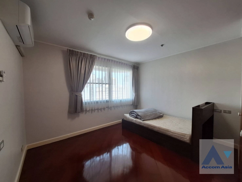 16  3 br Condominium For Rent in Sukhumvit ,Bangkok BTS Phrom Phong at Le Raffine Sukhumvit 24 24308