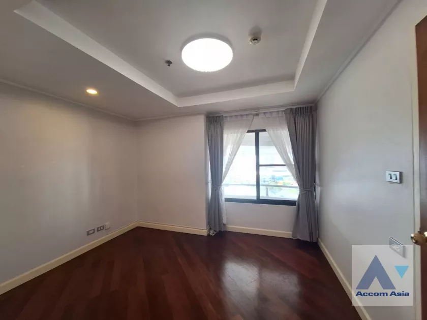 18  3 br Condominium For Rent in Sukhumvit ,Bangkok BTS Phrom Phong at Le Raffine Sukhumvit 24 24308