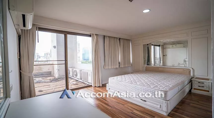 6  4 br Condominium for rent and sale in Sukhumvit ,Bangkok BTS Nana at Crystal Garden AA28624