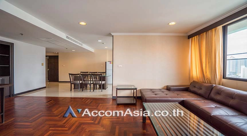 unit 3 Bedrooms  Condominium For Rent & Sale in Sukhumvit, Bangkok  near BTS Nana (AA28738)