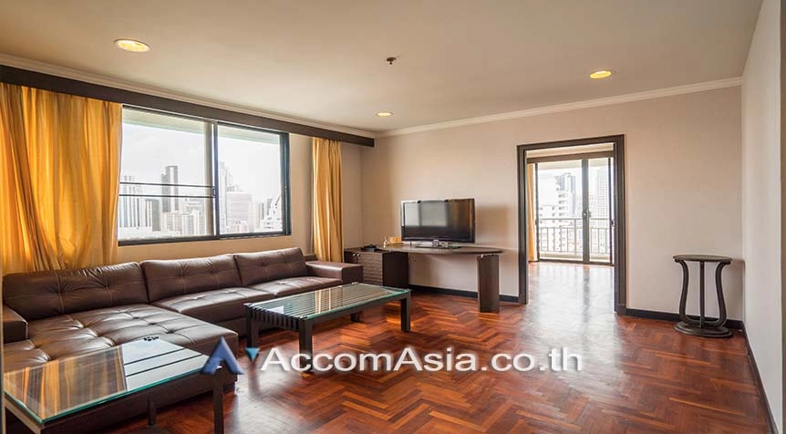  1  3 br Condominium for rent and sale in Sukhumvit ,Bangkok BTS Nana at Lake Green AA28738