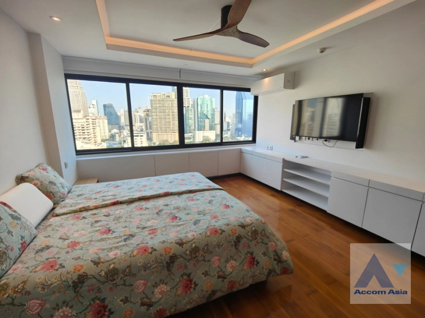 17  2 br Condominium For Rent in Sukhumvit ,Bangkok BTS Nana at Lake Green AA28741