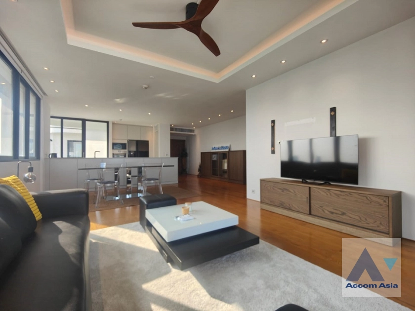 7  2 br Condominium For Rent in Sukhumvit ,Bangkok BTS Nana at Lake Green AA28741