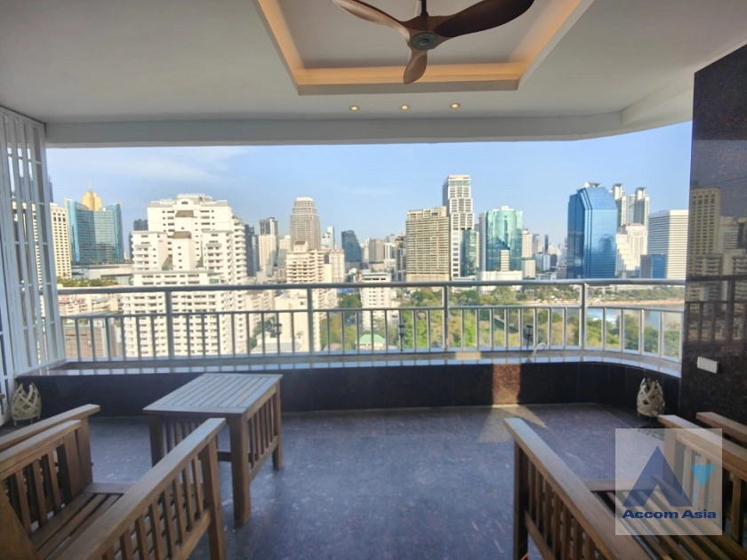 4  2 br Condominium For Rent in Sukhumvit ,Bangkok BTS Nana at Lake Green AA28741