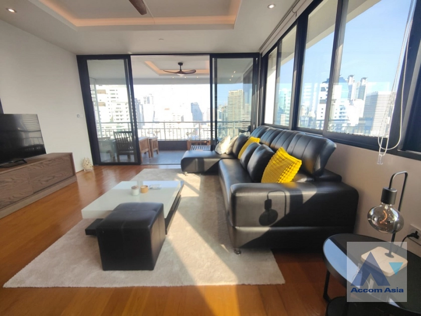  1  2 br Condominium For Rent in Sukhumvit ,Bangkok BTS Nana at Lake Green AA28741