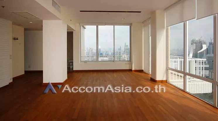  3 Bedrooms  Condominium For Rent & Sale in Ploenchit, Bangkok  near BTS Chitlom (AA28744)