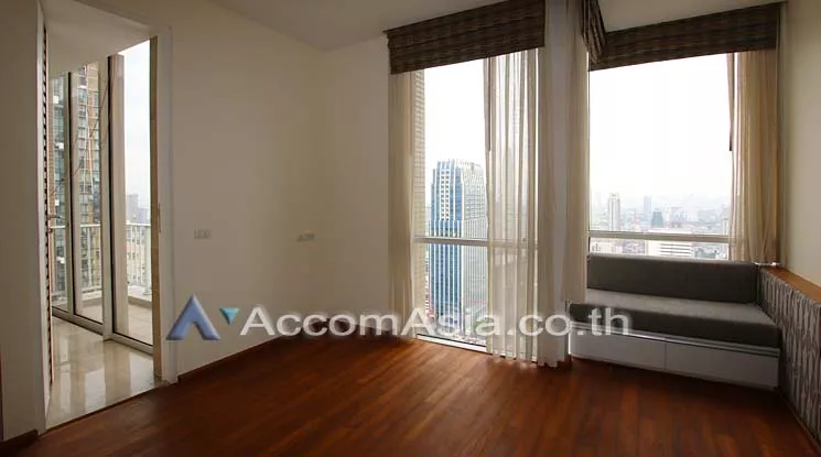 8  3 br Condominium for rent and sale in Ploenchit ,Bangkok BTS Chitlom at Langsuan Ville AA28744
