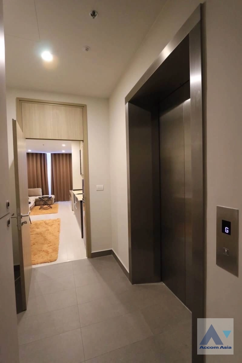 10  2 br Condominium for rent and sale in Ploenchit ,Bangkok BTS Ploenchit at Noble Ploenchit AA28826