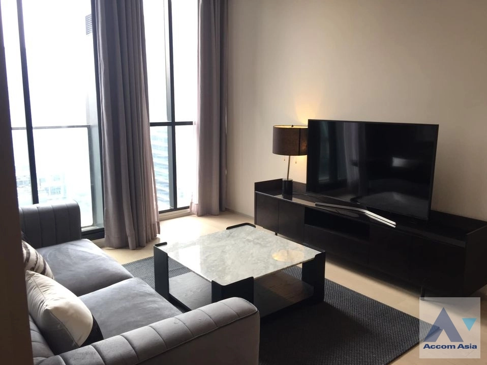 unit 2 Bedrooms  Condominium For Rent & Sale in Ploenchit, Bangkok  near BTS Ploenchit (AA28828)