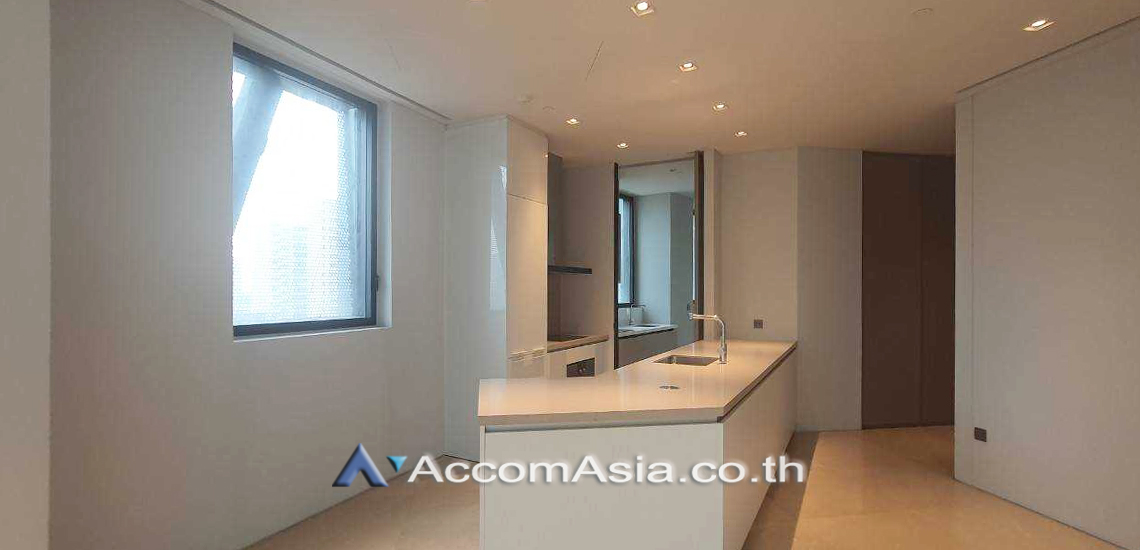  3 Bedrooms Condominium For Rent & Sale in charoenakorn ,Bangkok BTS Krung Thon Buri at Banyan Tree Residences Riverside AA28918