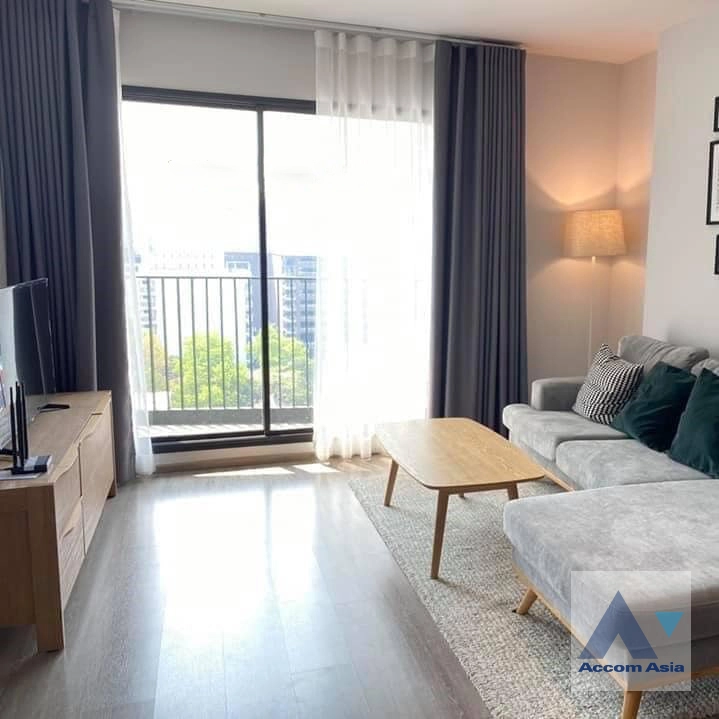 unit 2 Bedrooms  Condominium For Rent in Sukhumvit, Bangkok  near BTS Ekkamai (AA28945)