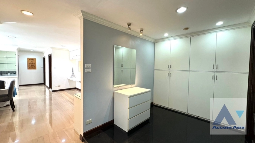 unit 3 Bedrooms  Condominium For Rent & Sale in Sukhumvit, Bangkok  near BTS Phrom Phong (AA28958)