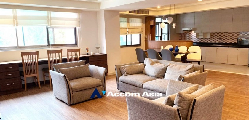 unit 3 Bedrooms  Condominium For Rent & Sale in Sukhumvit, Bangkok  near BTS Phrom Phong (AA28968)