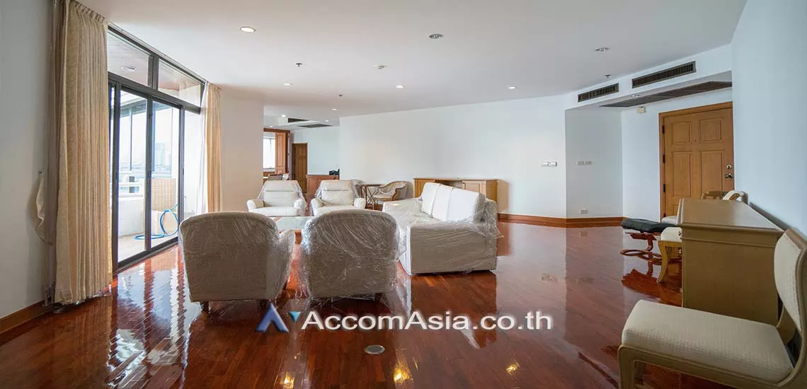 Pet friendly | Ruamsuk Condominium  3 Bedroom for Sale & Rent BTS Phrom Phong in Sukhumvit Bangkok