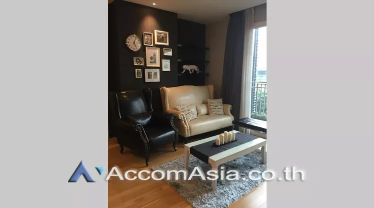  2 Bedrooms  Condominium For Sale in Sukhumvit, Bangkok  near BTS Thong Lo (AA29023)